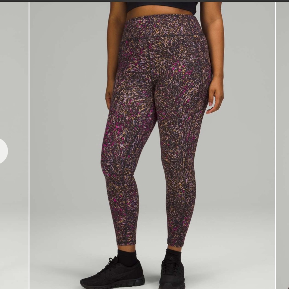 Lululemon Invigorate High-Rise Tight 25" size 2